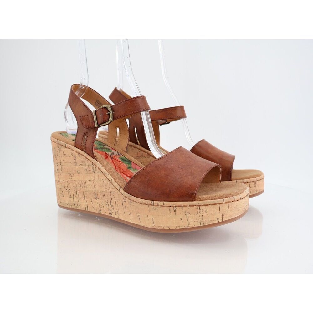 Born BOC Corrie Platform Wedge Sandals Womens Size 11 M Brown Vegan Buckle Shoes